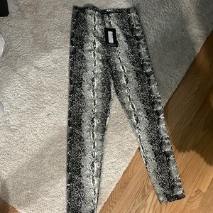 Snake skin play other shiny leggings